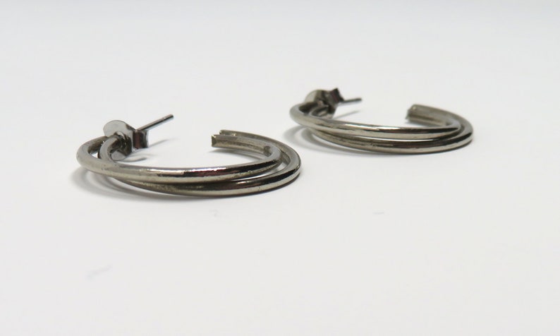 Vintage 1980s Polished Silver Tone Post Hoop Earrings Minimalist Jewelry image 6