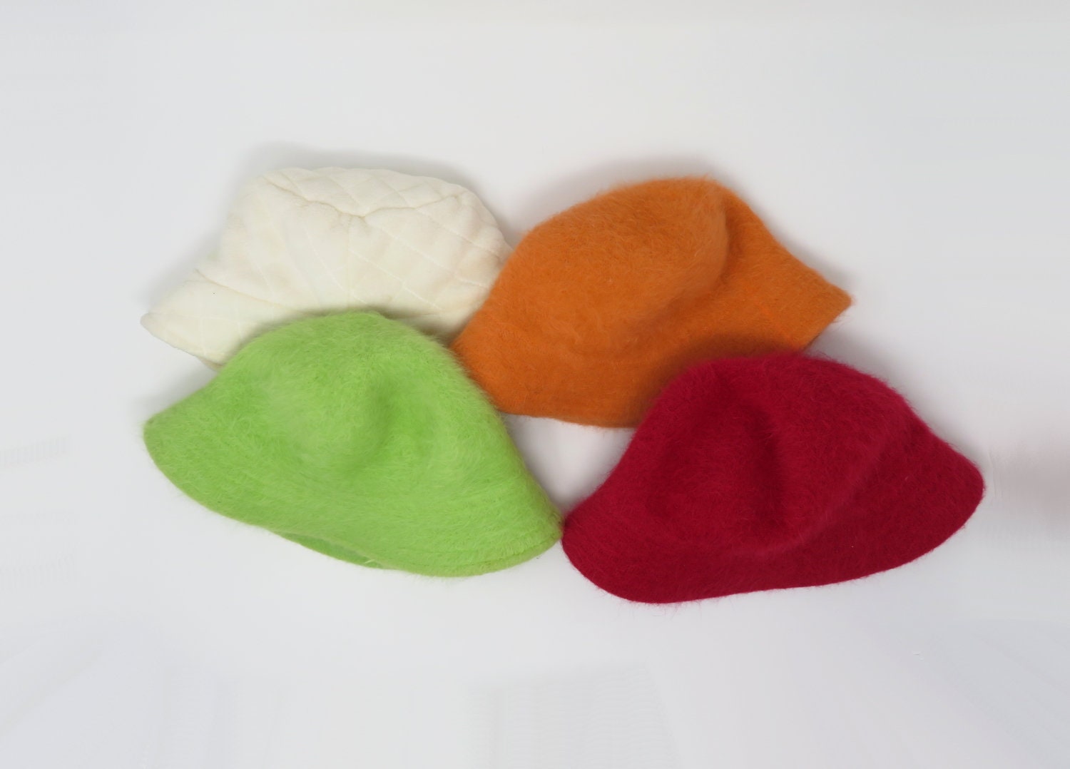 Vintage Late 1990s to Early 2000s Fuzzy Bucket Hat for Women 