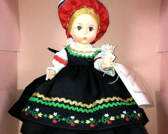 Vintage 8" Finland Madame Alexander Doll #561 New In Box, Never Displayed!