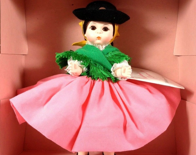 Vintage 8" Portugal Madame Alexander Doll #585 DISNEYLAND NIB Never Displayed!