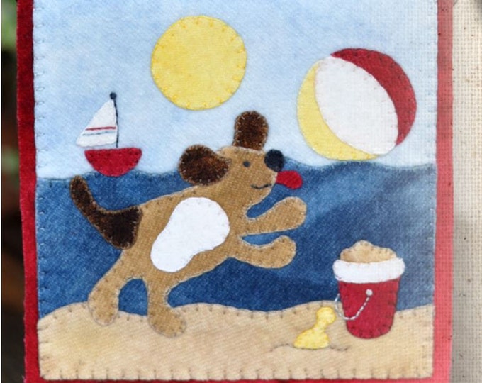 August Puppy Dog Li'l Woolies - Wool Applique Quilt Pattern by The Wooden Bear Finished Size 7"x 7"