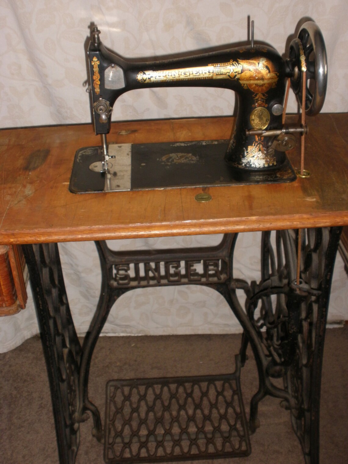 1895 Singer Sphinx Coffin Top Treadle Sewing Machine Etsy