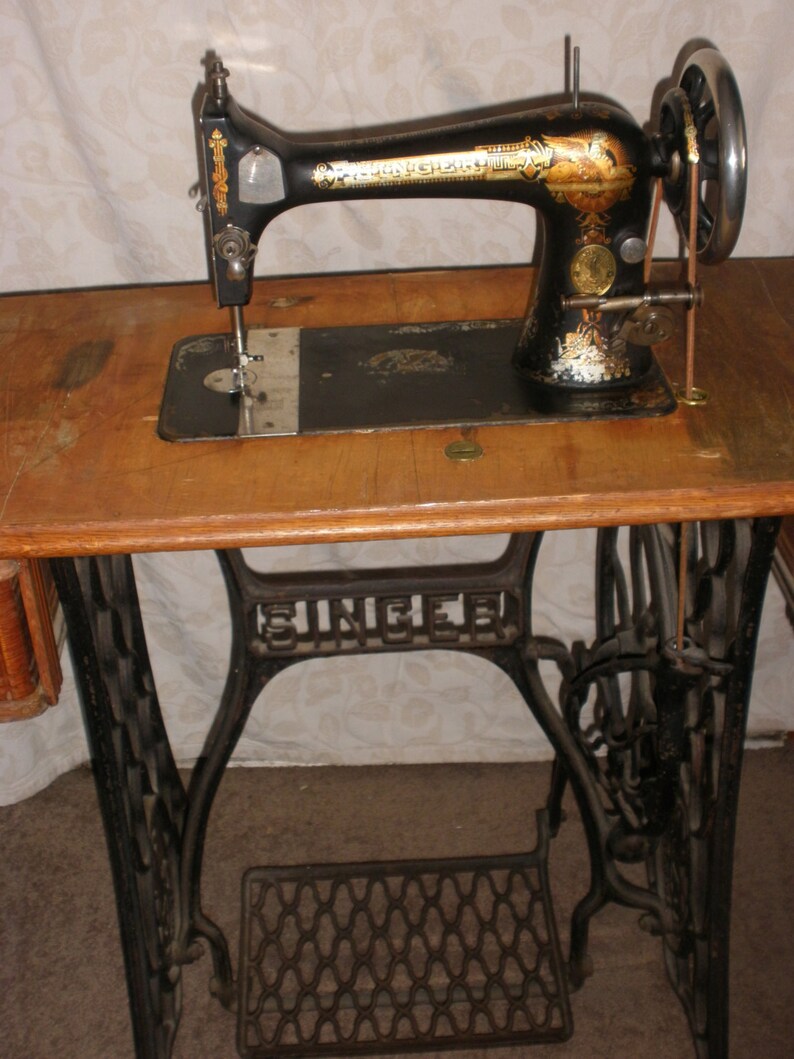 1895 Singer Sphinx Coffin Top Treadle Sewing Machine Etsy