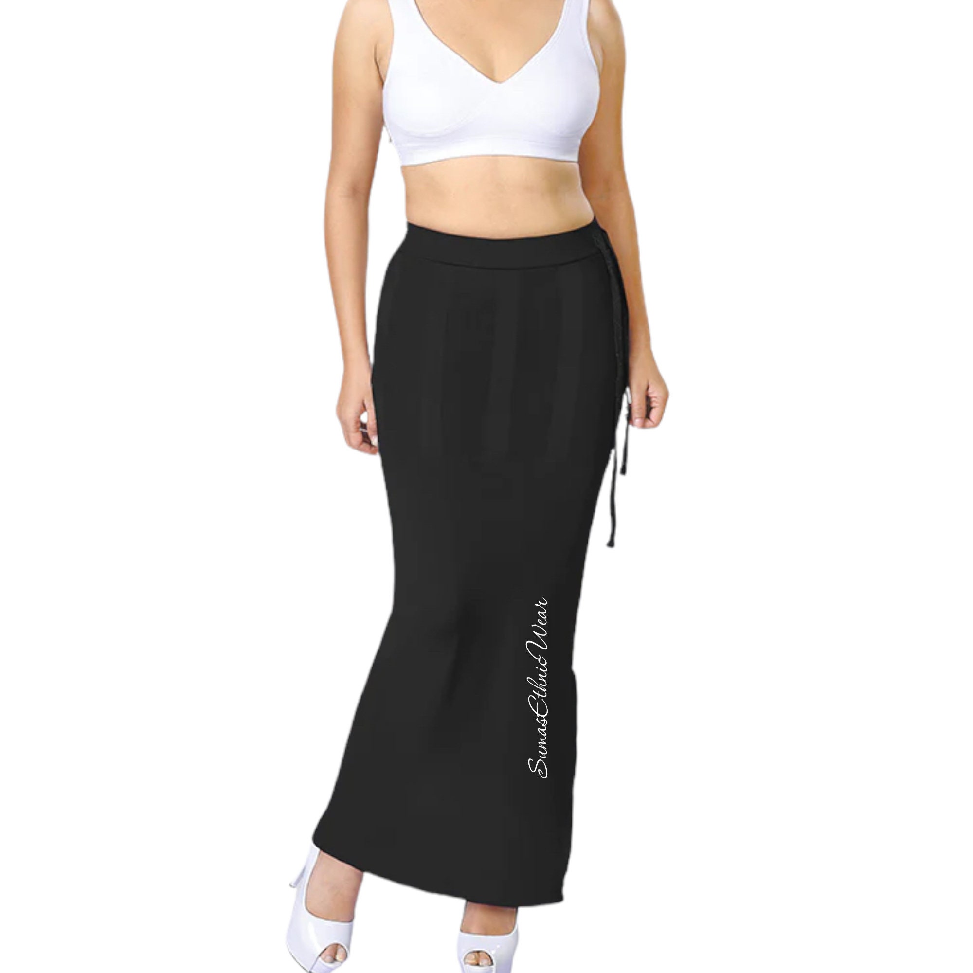 Buy MOOLDHANI Women Black Solid Cotton Single Saree Shapewear