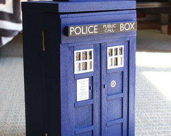 TARDIS Jewelry Box - Eleventh Doctor - With and Without Drawers - Handmade Wooden Doctor Who Replica