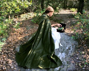 Costume Fantasia, Mantello Medievale con Cappuccio, Capo di Lana, Capo Invernale, Capo Medievale, Capo Elfico, Abito Medievale, Abito Medievale