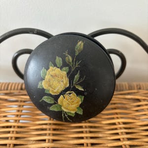 Söt vintage prydnadshållare - Lackerad