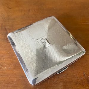 Vintage Square Silver Compact