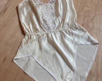 Vintage Cream Silk Teddie - Playsuit - Lingerie - Camsiole Small - St Michael