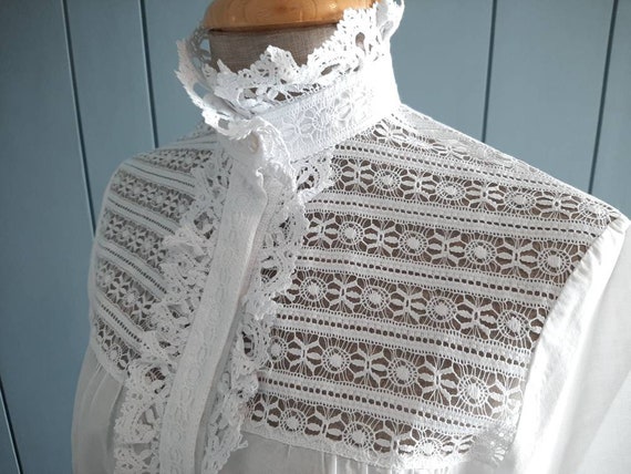 S - Vintage Summer White Cotton Shirt - Lace Ruff… - image 7