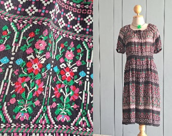 70s Floral Chiffon Dress - Vintage Boho Graphic Print, S-M