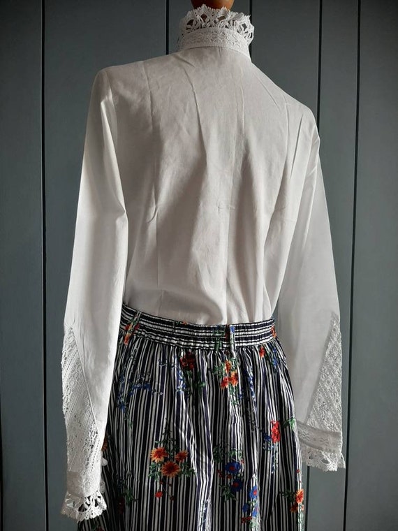 S - Vintage Summer White Cotton Shirt - Lace Ruff… - image 8