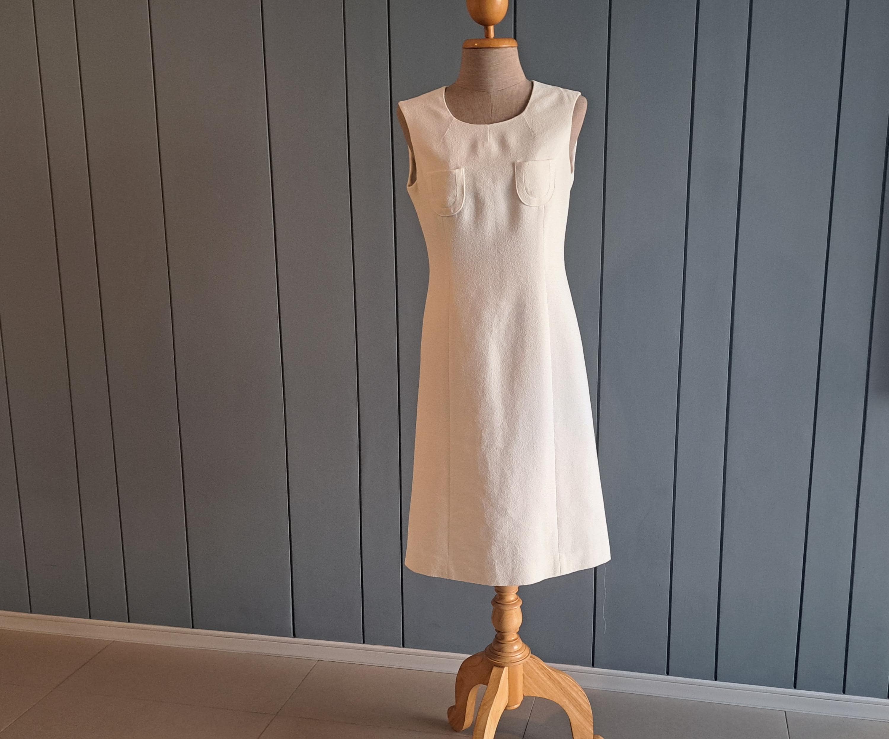 white dresses for graduation near me High-Low White Graduation Dress with Lace Ruffle White / 4