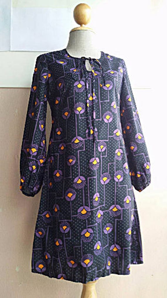 S - 60s Mod Dress - A-Line Dress - Long Sleeved Re
