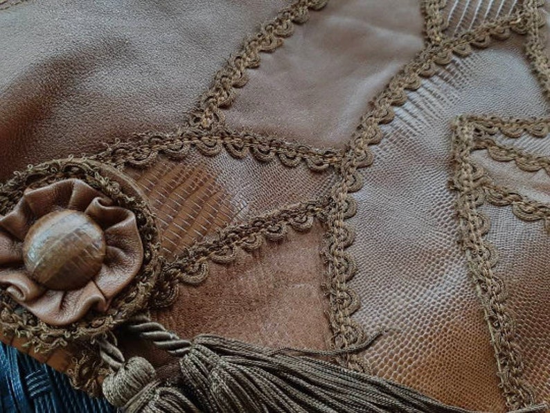 80s 90s Boho Hippie Leather Bag Cross - Charles Klein Brown Leather Jacket 80s 90s Boho Hippie Leather Bag Cross - Charles Klein Brown Leather Jacket