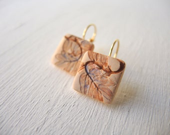 Square drop Foliage earrings, Blueberry milk color, Mismatched leaves drop earrings, Lever back foliage earrings, Leaves imprint earrings