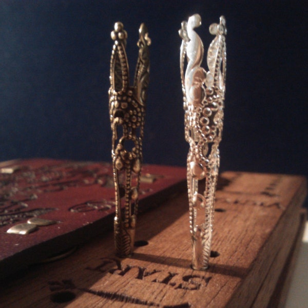 Crown Cribbage Pegs - Antiqued Brass and Sterling SIlver Plated Brass