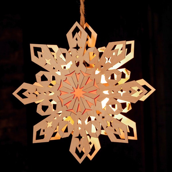 Koselig Snowflake Window Light: Scandinavian Christmas Decor