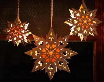 Scandinavian Window Star Light – Handmade Wooden Swedish Norwegian Welcome Lamp