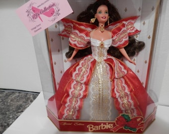 Barbie Happy Holidays Barbie Brunette 1997 Doll Gorgeous Long Hair Free Ship in Cont. U.S.