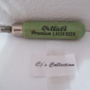 Can Opener Vintage Ortlieb&#39;s Premium Lager Beer Green Wood Handle 1930&#39;s 1940&#39;s Free Ship within Cont. U.S.