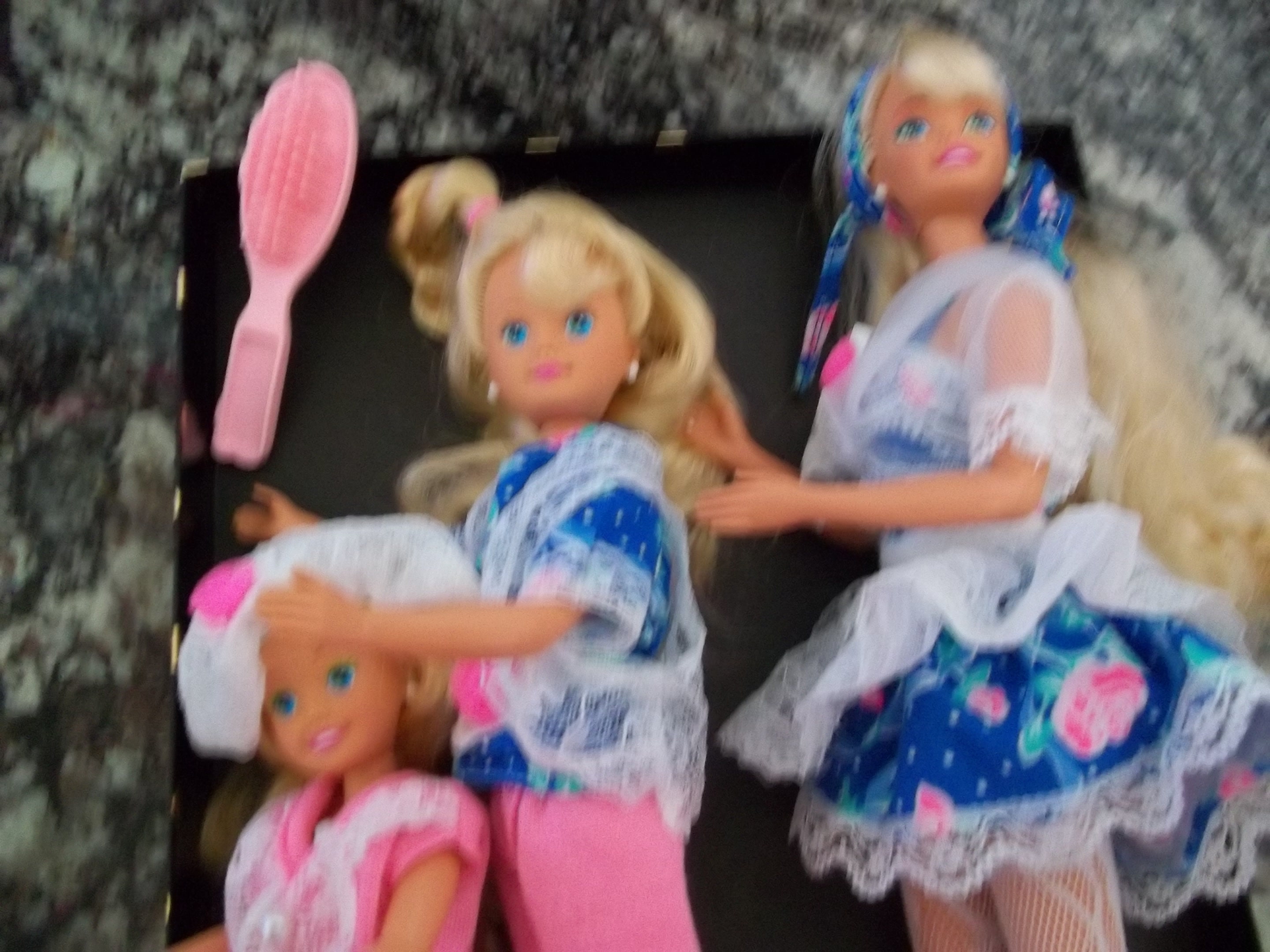 Sharin' Sisters Barbie/skipper/stacie Giftset. Matttel #10143 1992