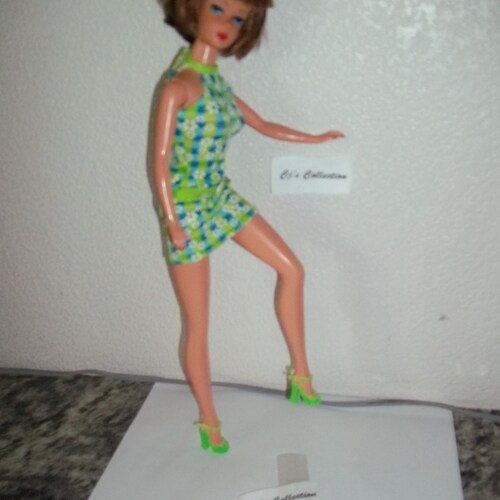 Reproduction American Girl Type Barbie Wearing Retro Mod Style Green Blue Plaid Dress Heels New DeBox Mattel FREE Ship W/in Continental U.S. main image 1