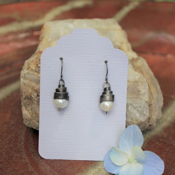 Iron Jewelry Iron and White Freshwater Pearl Earrings Etsy