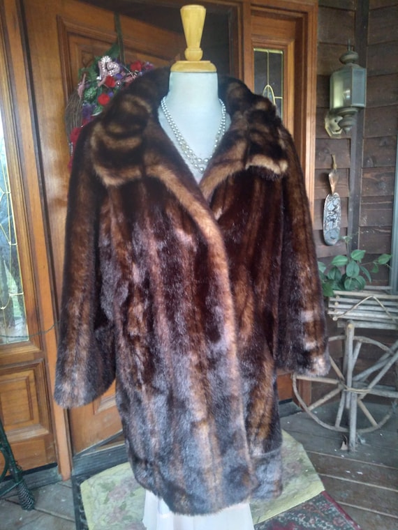 Vintage Pamela McCoy Faux Fur Jacket/coat