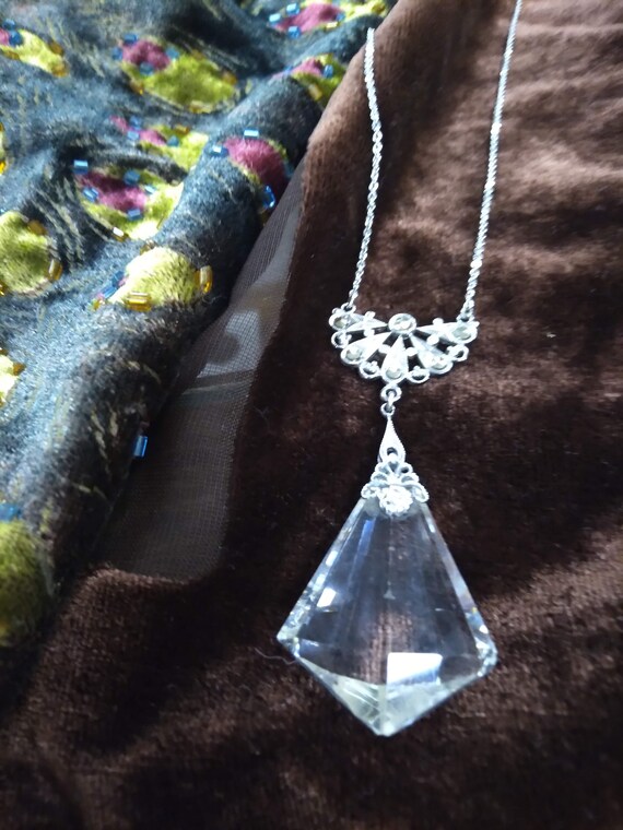 Antique Crystal necklace/pendant - image 7