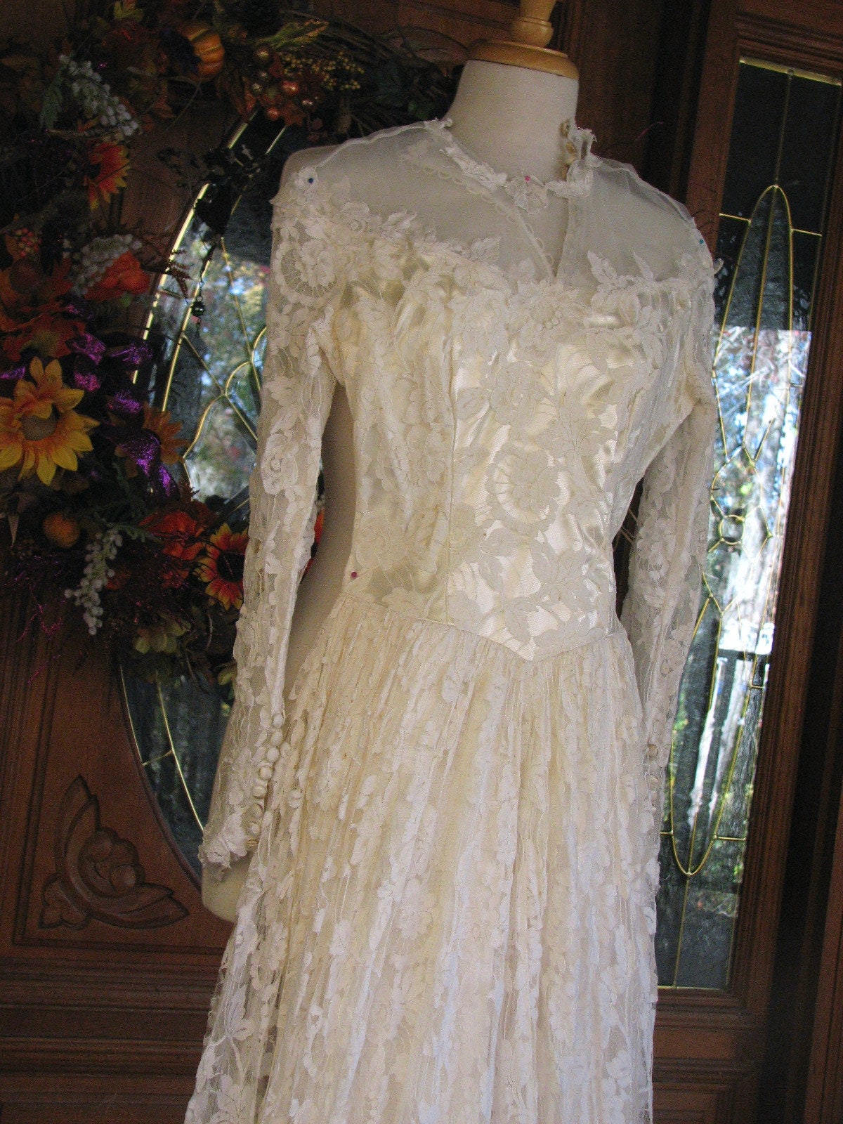 Robe de mariée ivoire vintage à franges made in France Années 20