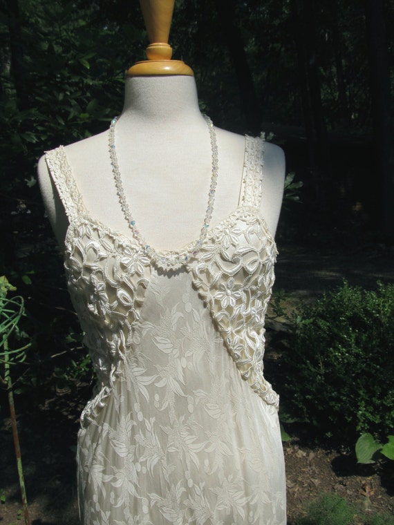 Beautiful Silk Ivory Gown or Wedding Gown trimmed… - image 2