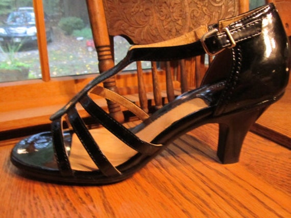 Croft and Barrow Patent Leather Shoes/Sandals - image 3