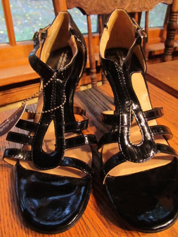 Croft and Barrow Patent Leather Shoes/Sandals - image 5