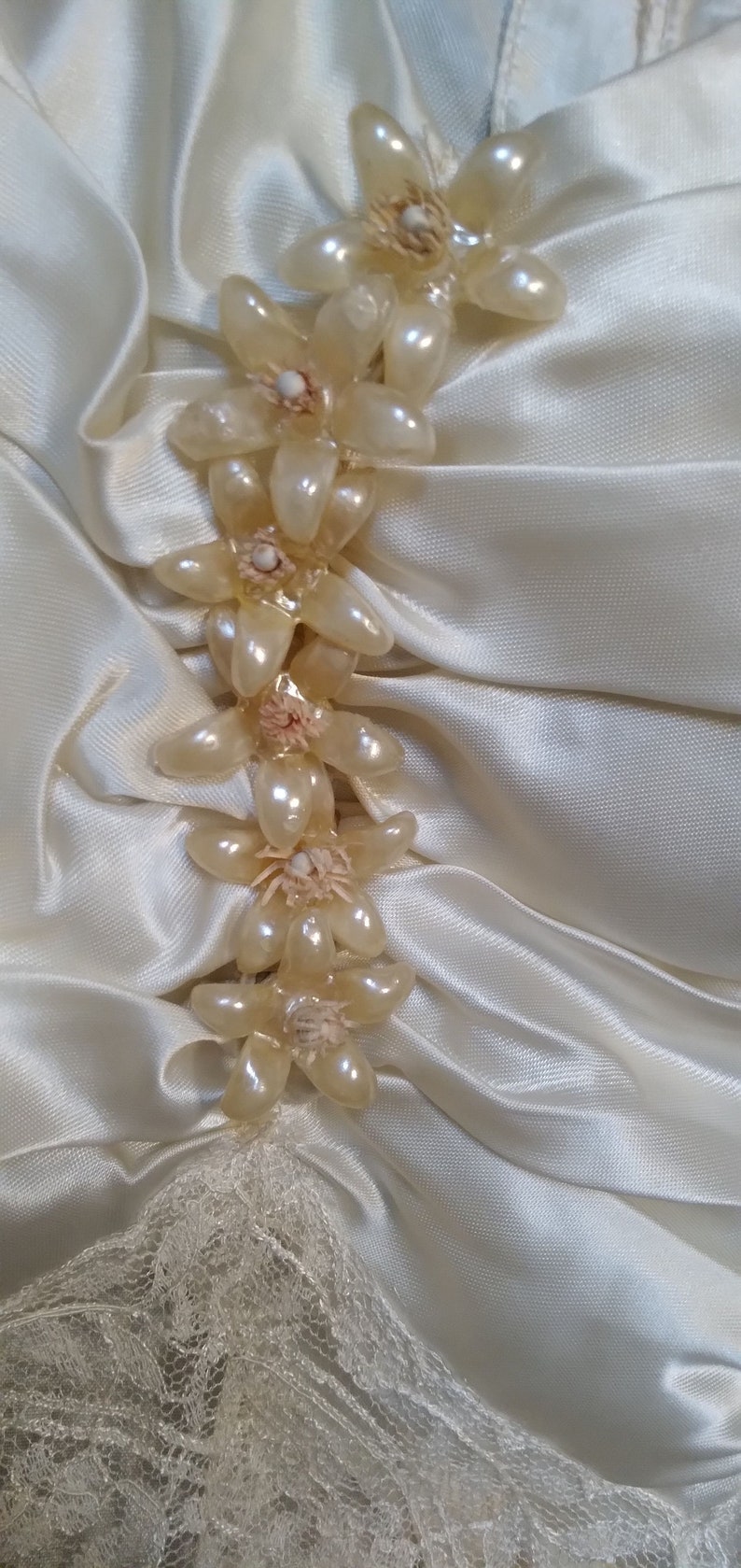 1920's 30's Wedding Gown image 2