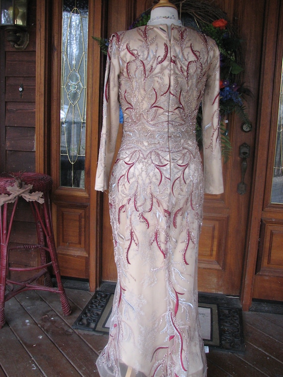 Beautiful Beaded gown - image 4