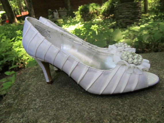 New Priscilla of Boston Wedding Shoes - image 3