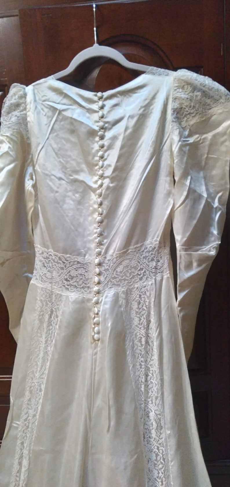 1920's 30's Wedding Gown image 9