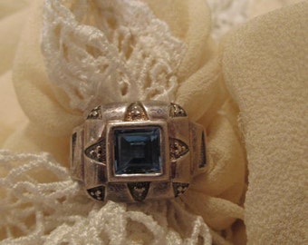 VENDITA - VENDITA - Anello con topazio blu in argento sterling antico/vintage