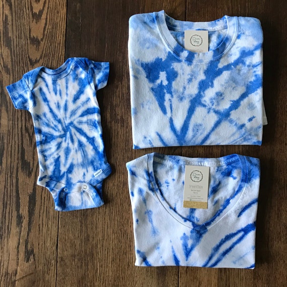 mom and baby matching tie dye