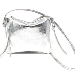 Pouch leather silver, small leather bag image 2