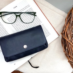 Cartera para mujer - Cartera de cuero hecha a mano en estilo vintage - con muchos compartimentos y grande (9,5 x 16 x 4 cm) (negro-azul)