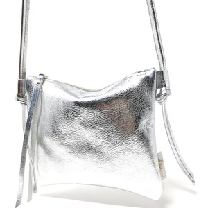 Pouch leather silver, small leather bag image 5