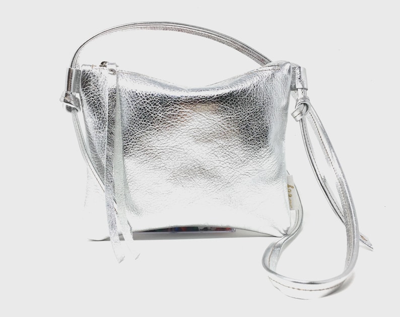 Pouch leather silver, small leather bag image 1