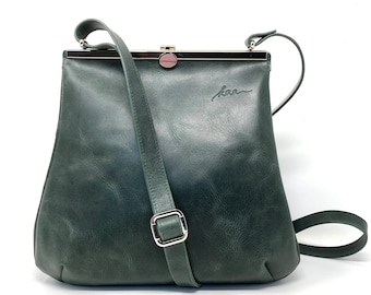 green leather bag, Leatherbag woman, Leather tote bag, Leather bag for her