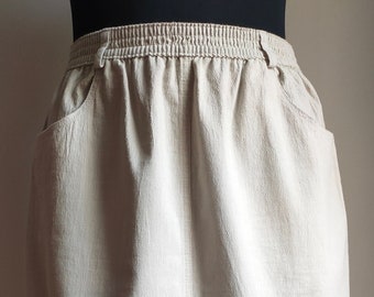 Vintage beige light cotton skirt with pockets and elastic waistband/ Size US 10
