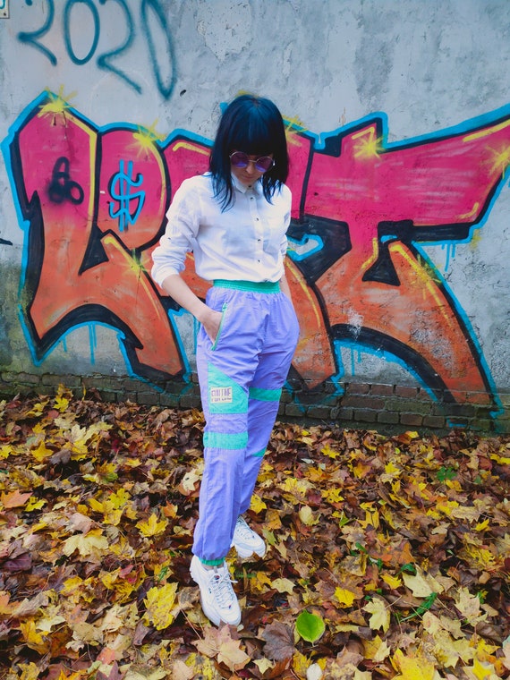 Bright colored sweatpants 2025