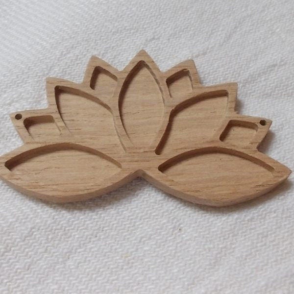 1 pièce de fleur de lotus en bois non finie avec bord plat OU arrondi, base de pendentif fleur de lotus, plateau de collier de lotus, cadre de bijoux en bois, lotus blanc