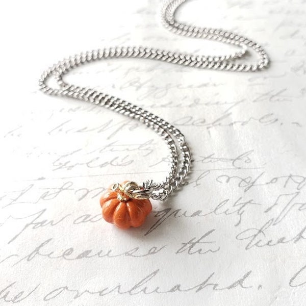 Pumpkin pendant necklace