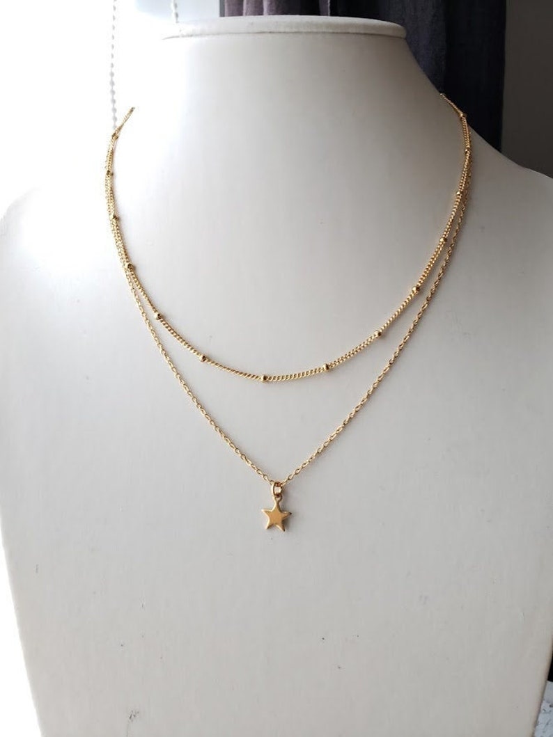 Gold chain layered necklace with star pendant image 2